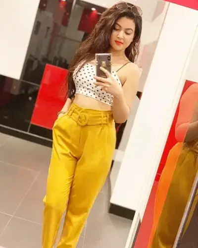 Rajura Escort